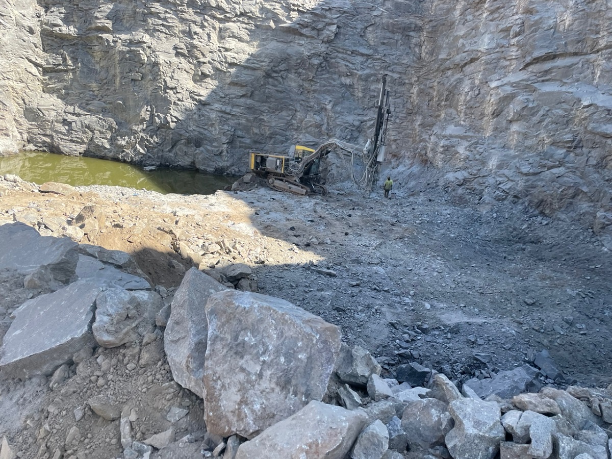 Drilling and Blasting